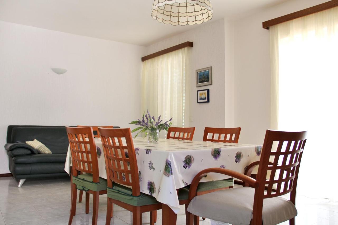 Apartments By The Sea Razanj, Rogoznica - 4253 Esterno foto
